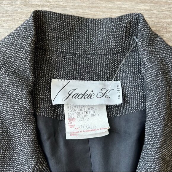 Vintage Jackie  K. Wool Blend Leather Trim Blazer Made in Canada - Picture 6 of 15